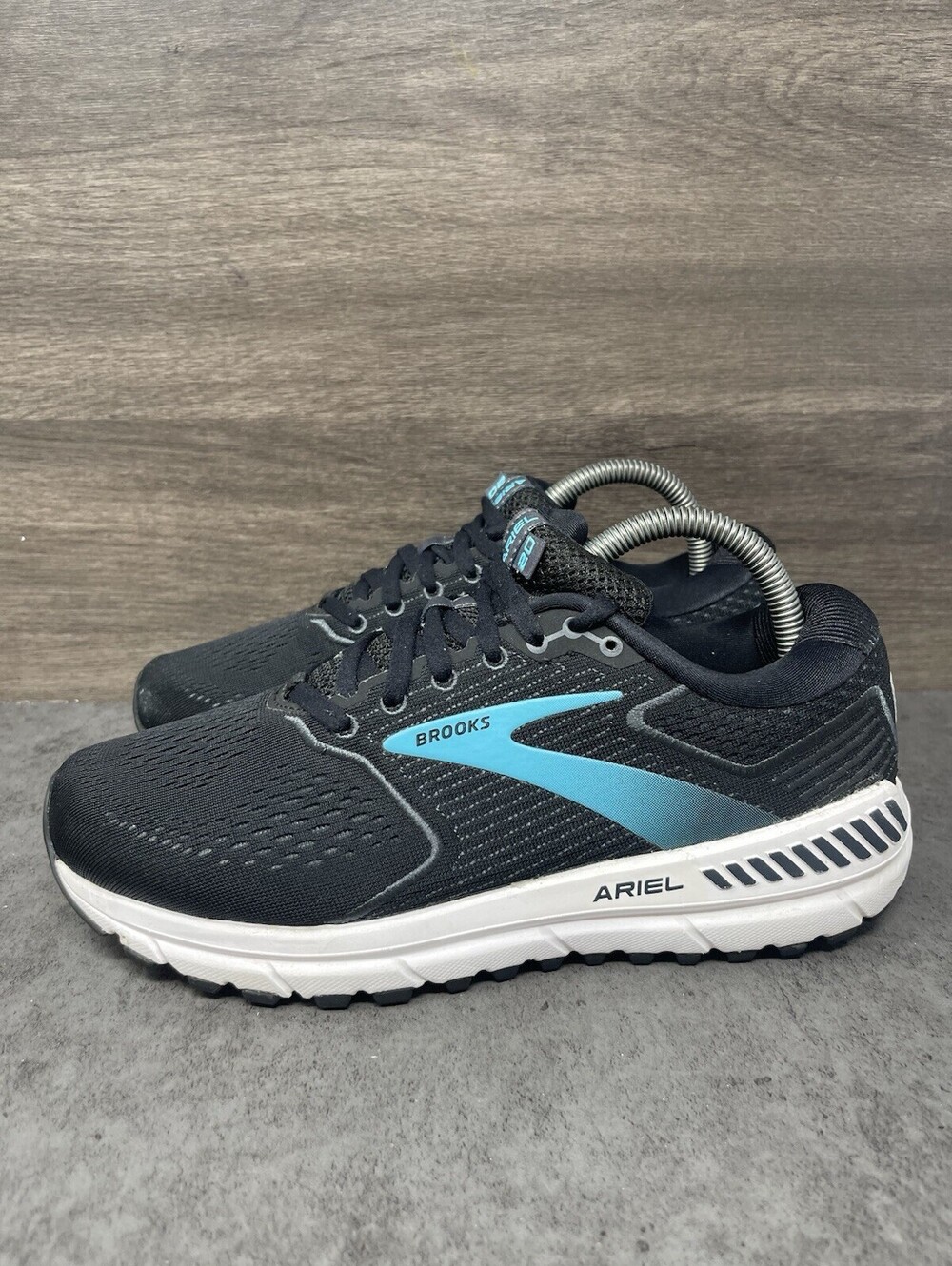 Brooks Ariel 20 Womens Size 8.5 Wide Black Blue Stability Running Shoes